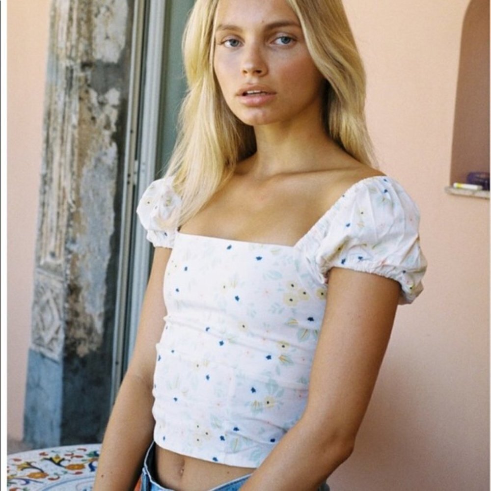 With Jean Demi Top size S NWT
